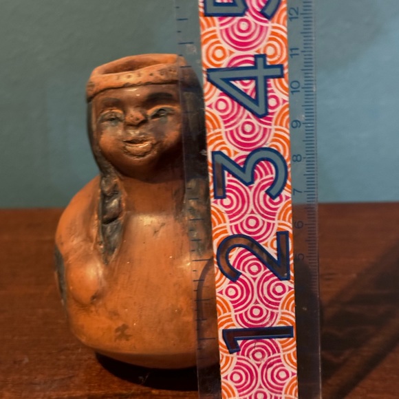 Folk Art Red Clay Native Woman with Papoose - Vessel, Vase Or Candleholder - Picture 7 of 11